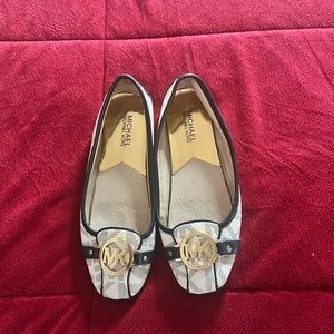 Michael Kors flats